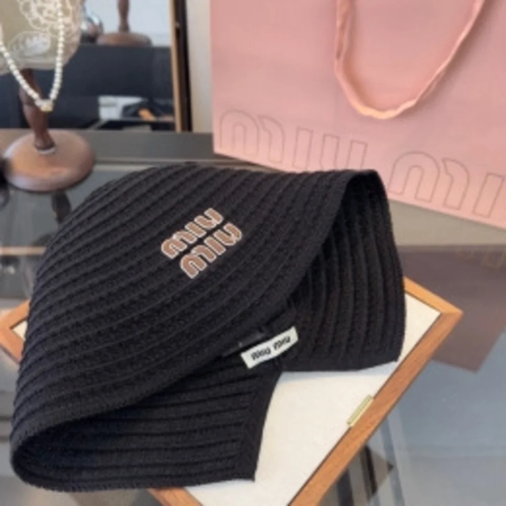 ♡ Miu Miu 𓂃 Black Knit Bucket Hat ⋆ Embroidery